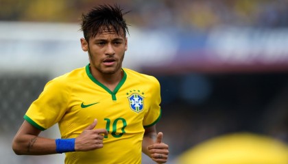 开云官网下载-职业选手开设训练直播间科普战术细节，职业选手打训练赛是用什么账号打