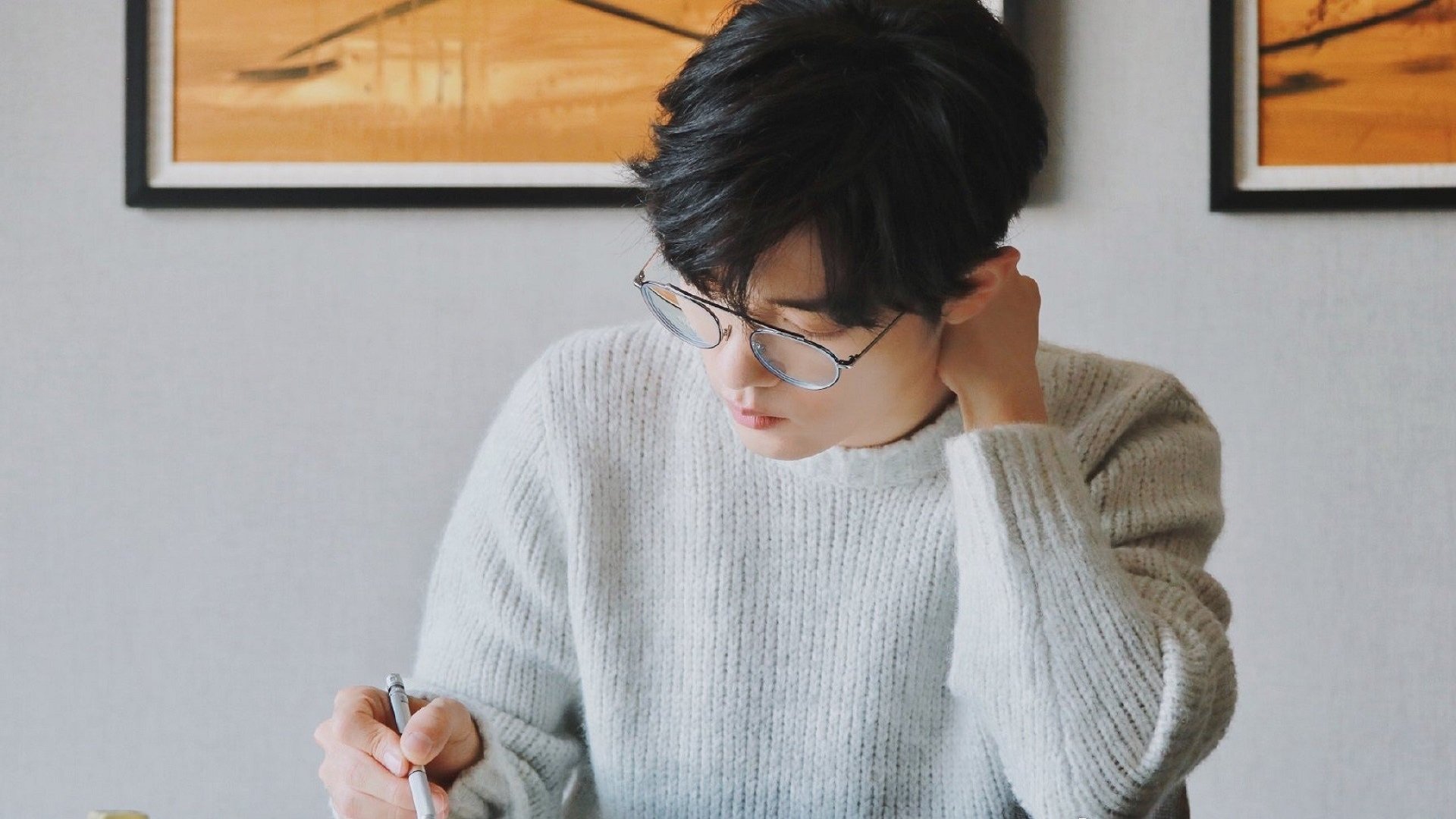 字母哥关键三分雄鹿晋级季后赛,雄鹿字母哥续约