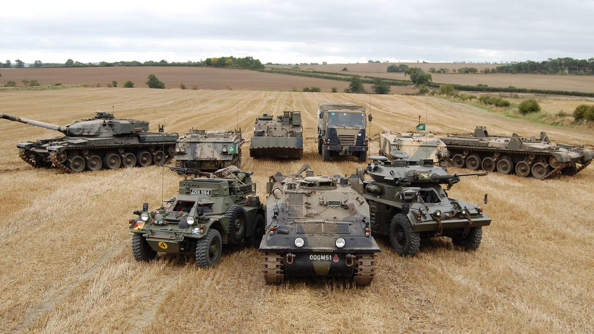 米兰双雄激烈竞争，意甲局势紧张