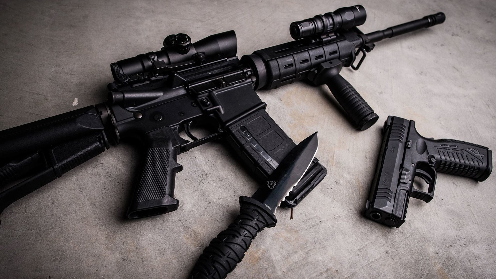 阿莱克西蝶泳冲刺力强势晋级，阿莱克西亚唱歌